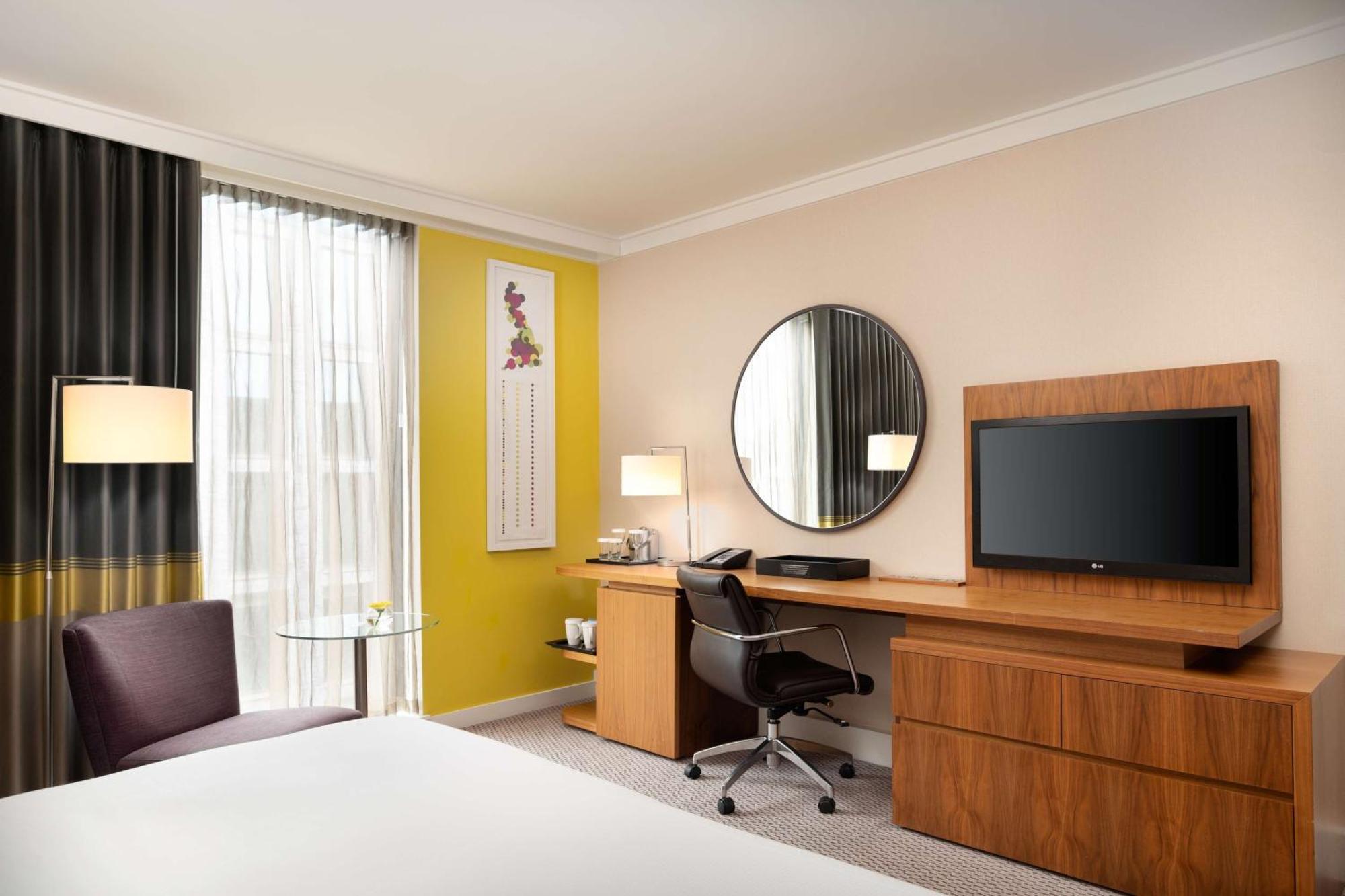 Hotel Hilton London Wembley Exterior foto