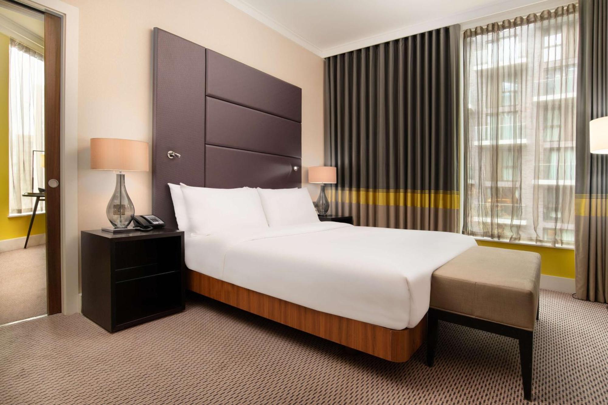 Hotel Hilton London Wembley Exterior foto