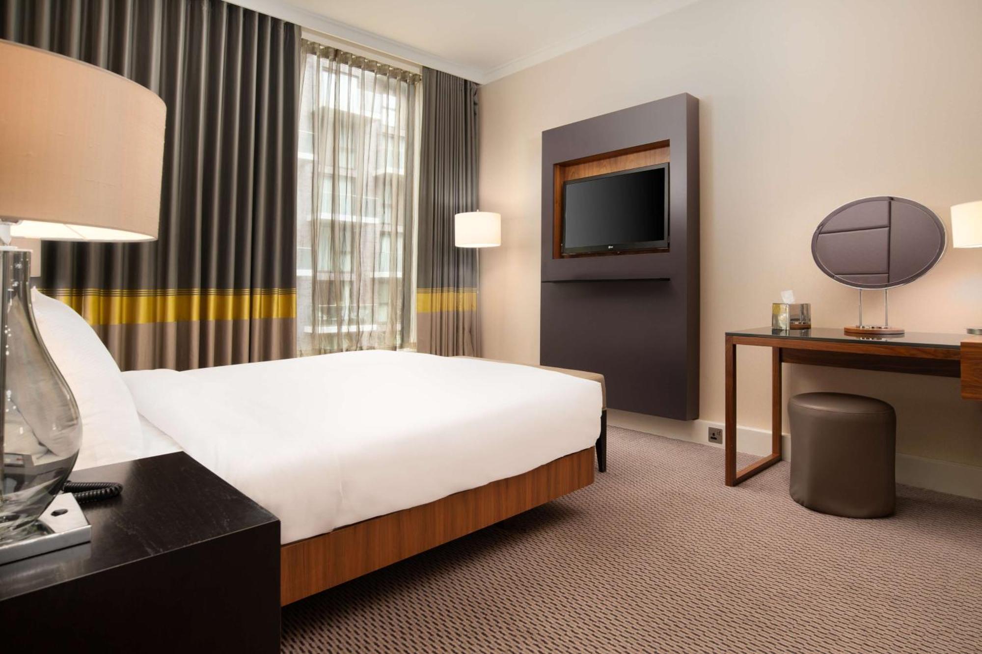Hotel Hilton London Wembley Exterior foto
